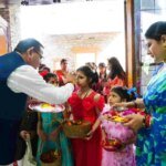 सीएम आवास में मनाया गया लोकपर्व फूलदेई, प्रदेशवासियों को दी शुभकामनाएं