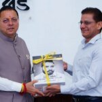 पलायन रोकने के लिए श्रमिकों को स्थानीय आवश्यकता के अनुसार दिया जाए कौशल प्रशिक्षण: सीएम धामी